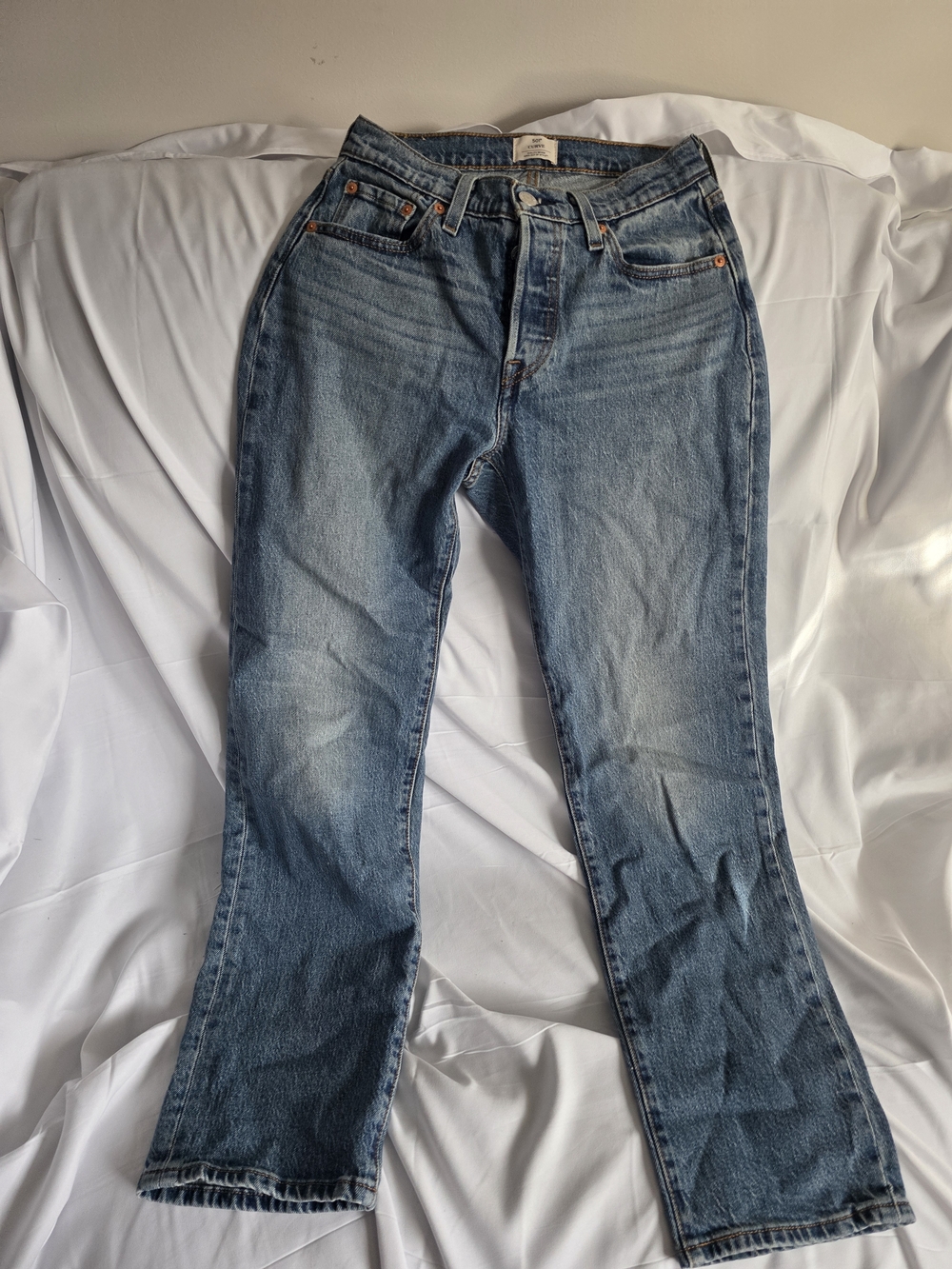 Levi's 501 Curve 26X30 Light Blue Flare Jeans for Women - Mid Wash Denim